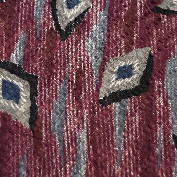 Vintage Loosen Up By Superba Burgundy 100% Italian Silk Made In USA - Picture 9 of 9